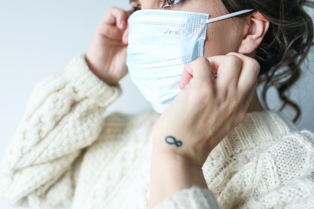 В Свердловской области выявлено 389 новых случаев COVID-19