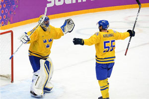 Шведские хоккеисты обыграли финнов и вышли в финал Олимпиады Шведские хоккеисты обыграли финнов и вышли в финал Олимпиады