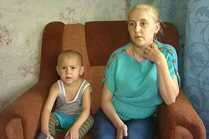 На Урале идет суд над медиками, оставившими иглу в теле ребенка. Видео