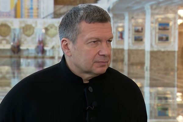 Владимир Соловьёв поздравил «город бесов» с праздником  | Соловьёв поздравил жителей Екатеринбурга с Днём города 