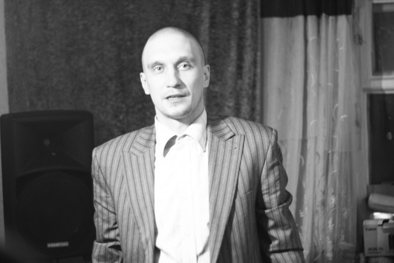 Под Екатеринбургом нашли тело художественного руководителя екатеринбургского театра Под Екатеринбургом нашли тело художественного руководителя екатеринбургского театра