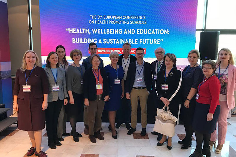 В Свердловской области будет внедрен проект «Школы, содействующие укреплению здоровья»