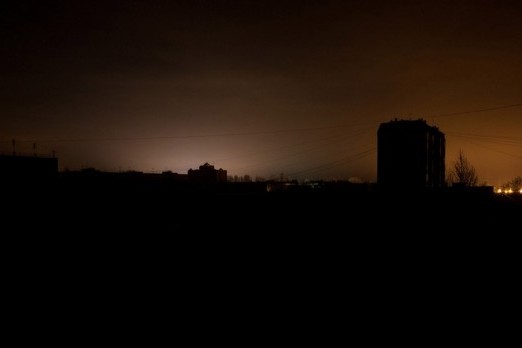 Под Санкт-Петербургом без света остались почти 4 тысячи человек Под Санкт-Петербургом без света остались почти 4 тысячи человек