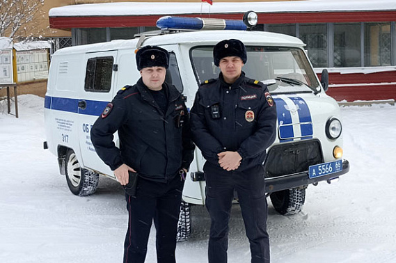 Полицейские в Нижнем Тагиле предотвратили мошенническую аферу, благодаря звонку гражданина