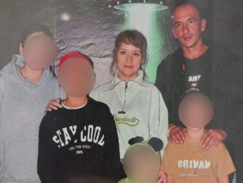 Суд депортировал многодетного Эдуарда Суханова, живущего в России 20 лет, в Казахстан  | На Урале суд депортировал многодетного отца Эдуарда Суханова в Казахстан 