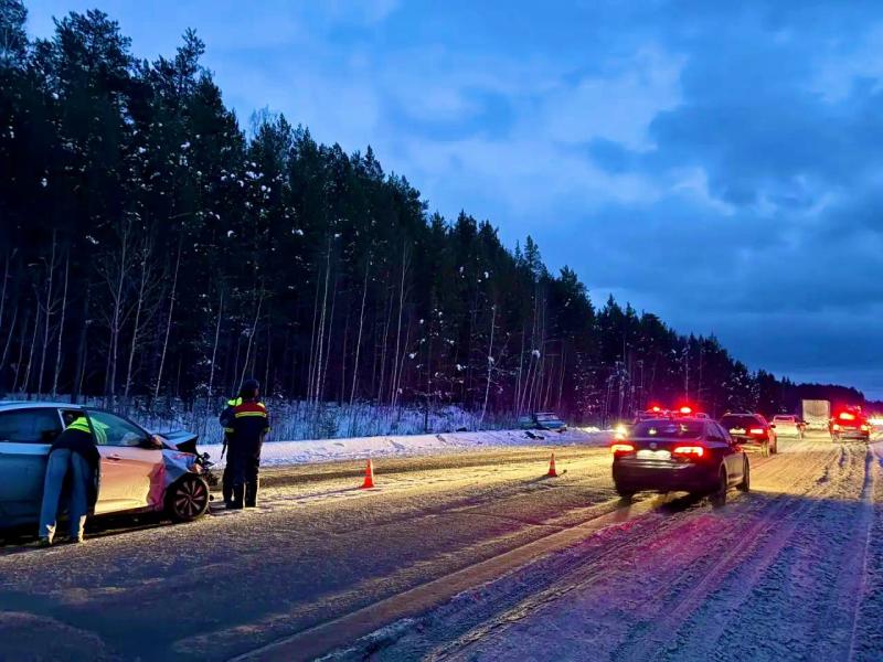 ДТП со смертельным исходом на трассе Екатеринбург — Нижний Тагил: что известно | На Урале погиб водитель на трассе Екатеринбург — Нижний Тагил