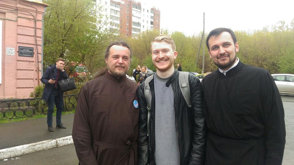 Защищавший блогера Соколовского диакон Сергий скоропостижно скончался