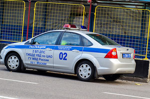 На МКАДе инспектор ДПС отстреливался от пьяных налетчиков