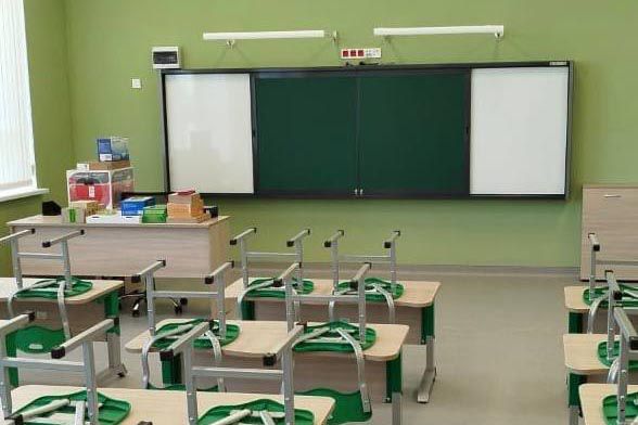 В правительстве Свердловской области оценили готовность школ к учебному году  | На Среднем Урале оценили готовность школ к учебному году 