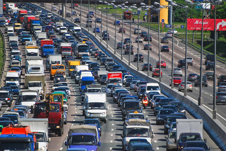 В Москве проведут масштабную реконструкцию МКАД