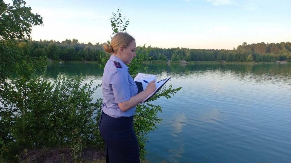 В Тюмени в карьере утонул подросток | В Тюмени утонул 13-летний мальчик