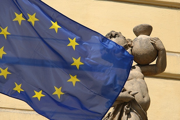 Украина, Молдавия и Грузия сделали шаг навстречу ЕС Украина, Молдавия и Грузия сделали шаг навстречу ЕС