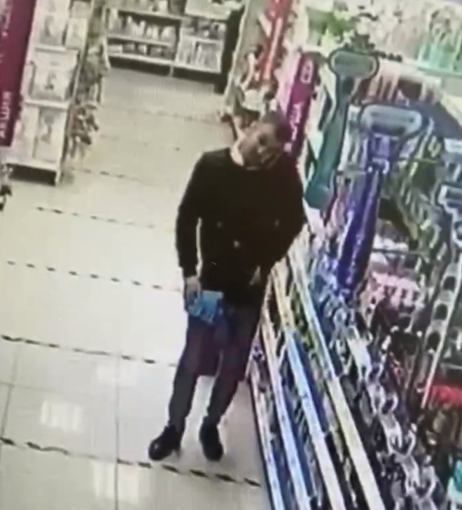 На Урале полиция разыскивает любителя деликатного бритья