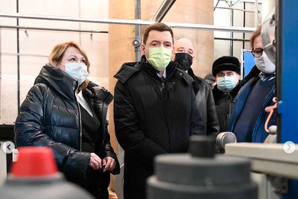 Губернатор рассказал о рекомендациях врачей по вакцинации от COVID-19