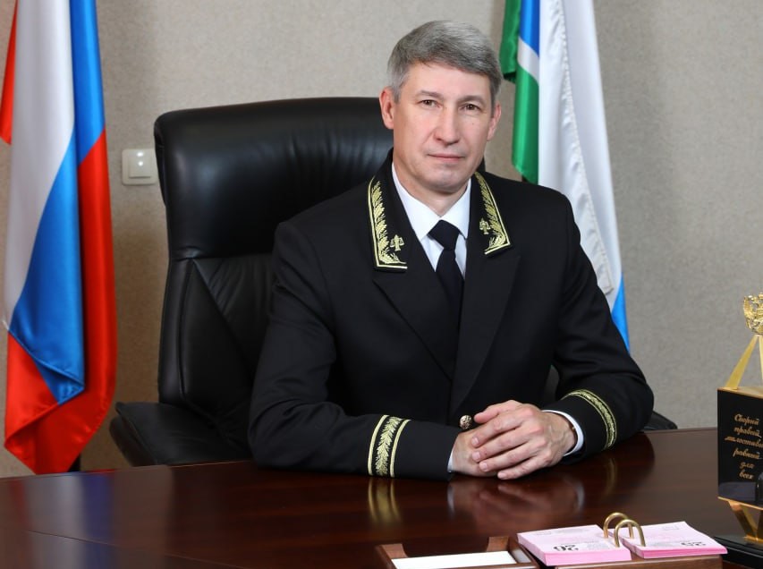 Председатель Свердловского облсуда Дмитриев оставлен на второй срок | Путин продлил срок полномочий председателя Свердловского облсуда Председатель Свердловского облсуда Дмитриев оставлен на второй срок | Путин продлил срок полномочий председателя Свердловского облсуда