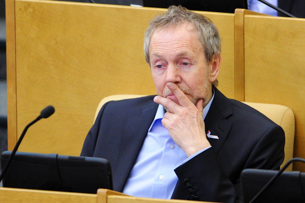 В России запретят продавать пиво в «полторашках» В России запретят продавать пиво в «полторашках»