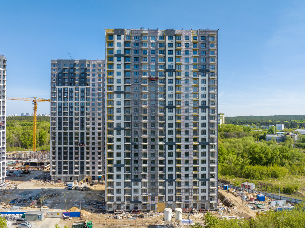Екатеринбуржцы, купившие квартиры в строящемся ЖК «Исеть Парк», пожаловались на срыв сроков выдачи ключей