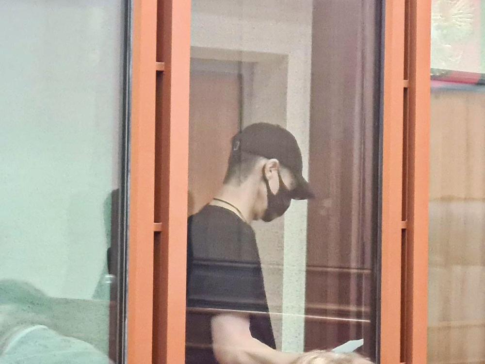 Он контролировал криминальный «общак» — суд приговорил «смотрящего» за Артёмовским к 16 годам  | На Урале «смотрящий» за Артёмовским получил 16 лет колонии 