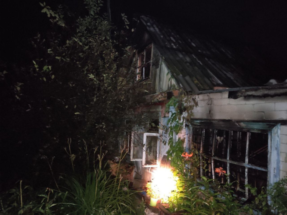 Пожилая пара погибла под Челябинском в пожаре  | В Челябинской области пожилая пара погибла при пожаре 