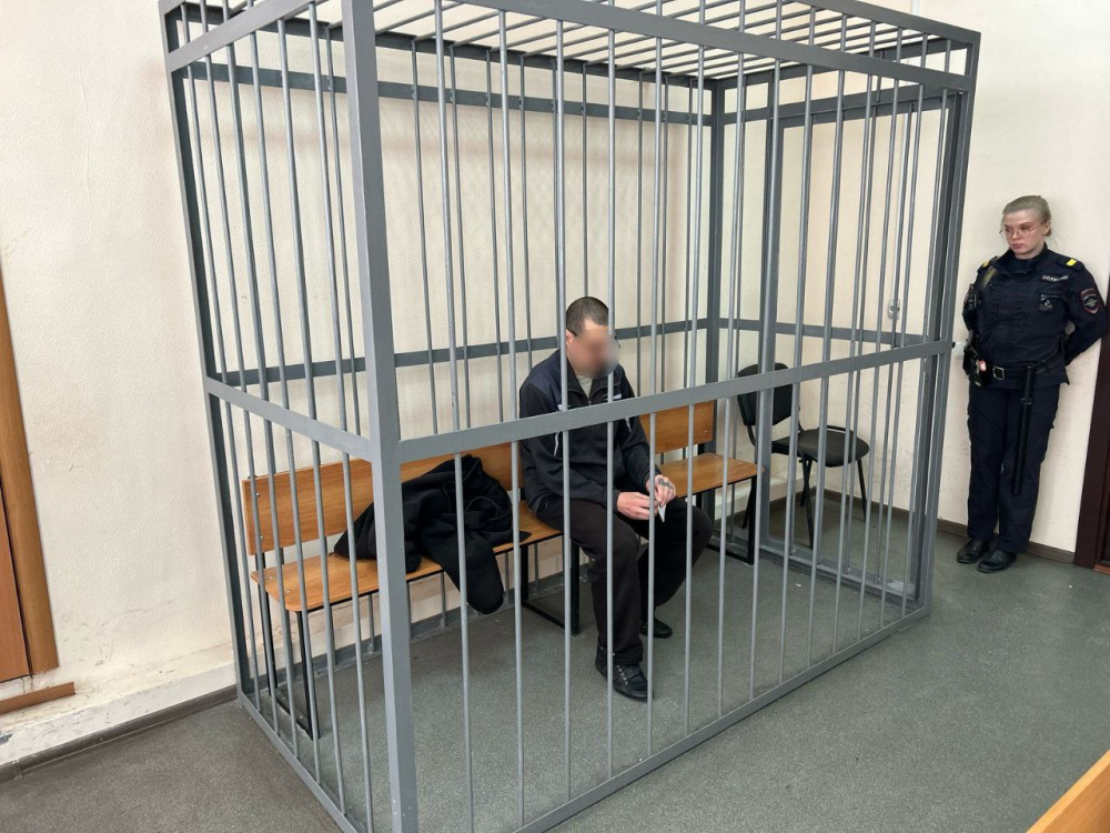 В Екатеринбурге раскрыли убийство первоклассника, совершённое 30 лет назад  | Уральца арестовали за убийство семилетнего мальчика в 1995 году 