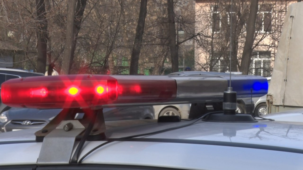 На перекрёстке в Тюмени столкнулись «BMW» и машина скорой помощи | В Тюмени на перекрёстке столкнулись скорая помощь и «BMW» На перекрёстке в Тюмени столкнулись «BMW» и машина скорой помощи | В Тюмени на перекрёстке столкнулись скорая помощь и «BMW»