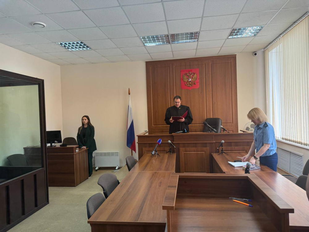 Бывшую воспитательницу уральского детсада осудили за гибель маленькой девочки | В Екатеринбурге осудили экс-воспитательницу за гибель четырёхлетней девочки