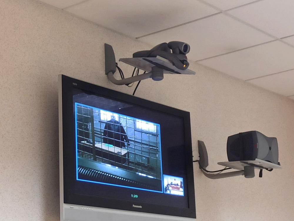 Бывший вице-мэр Екатеринбурга избежал наказания за вымогательство | Суд не стал наказывать экс-замглавы Екатеринбурга за вымогательство Бывший вице-мэр Екатеринбурга избежал наказания за вымогательство | Суд не стал наказывать экс-замглавы Екатеринбурга за вымогательство