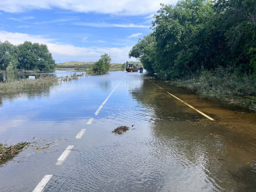 Челябинцы жалуются на отказы чиновников возмещать ущерб от наводнения | Чиновники отказываются платить челябинцам за ущерб от наводнения 