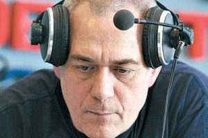 Попался! Сергея Доренко вручили повестку в суд в прямо эфире