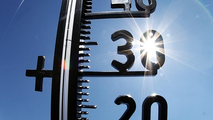 До пятницы в Свердловской области ожидается аномально жаркая погода до 28 ºC