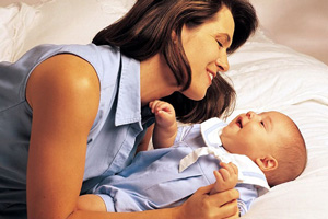 У вас появился малыш - как он развивается в первый год своей жизни