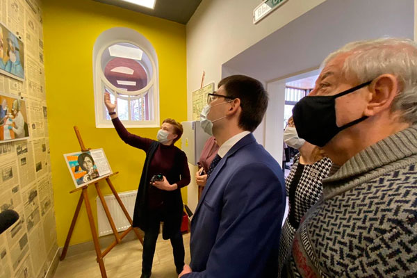 Фотовыставка к Году медицинского работника открылась в Доме журналистов Фотовыставка к Году медицинского работника открылась в Доме журналистов