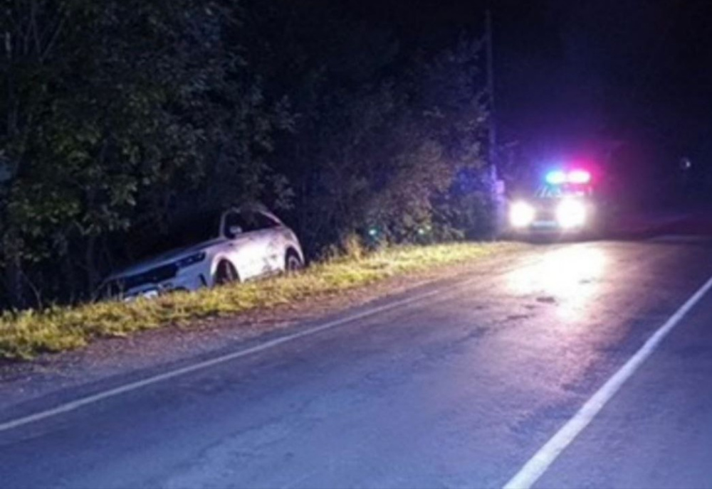 Выпала из машины на ходу — свердловчанка едва не погибла в погоне за лайками | Жительница Екатеринбурга едва не погибла, снимая опасный трюк на видео Выпала из машины на ходу — свердловчанка едва не погибла в погоне за лайками | Жительница Екатеринбурга едва не погибла, снимая опасный трюк на видео
