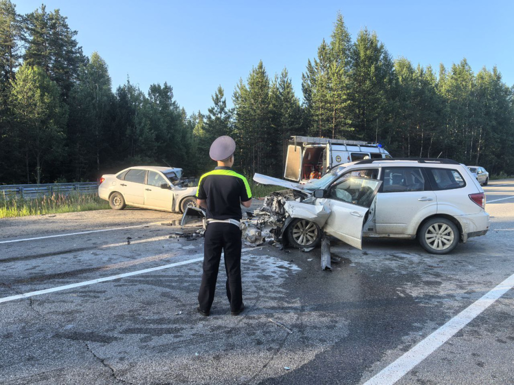 На свердловской трассе смерти мужчина и две женщины погибли в ДТП | Возле Нижнего Тагила в ДТП погибли две женщины и мужчина 