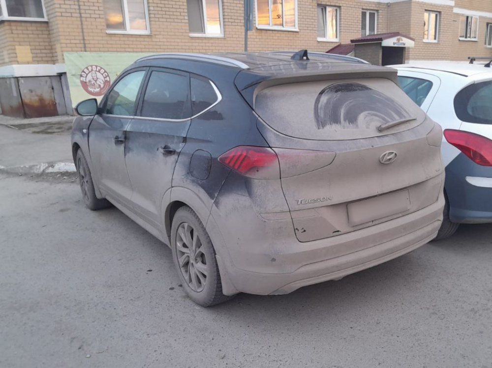 Судебные приставы нашли в Арамиле автомашину должницы и деньги для её экс-сотрудницы  | На Урале продавец добилась зарплаты от недобросовестного работодателя 