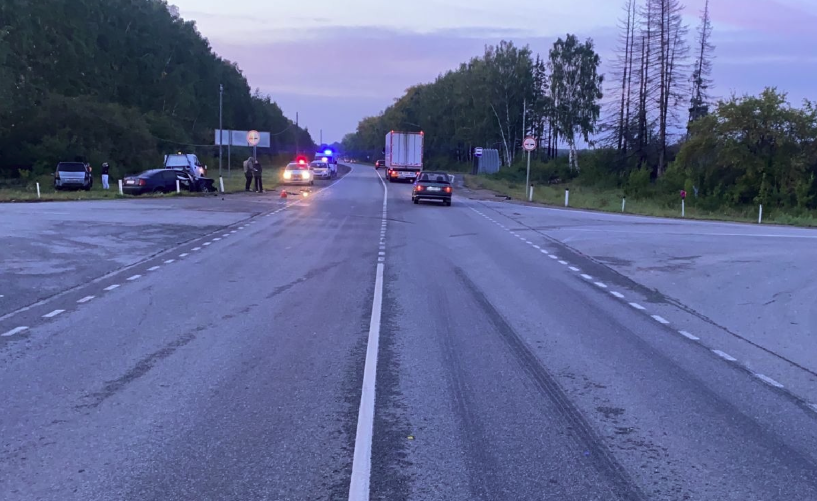 Свердловская ГИБДД выясняет причины ДТП с шестью пострадавшими