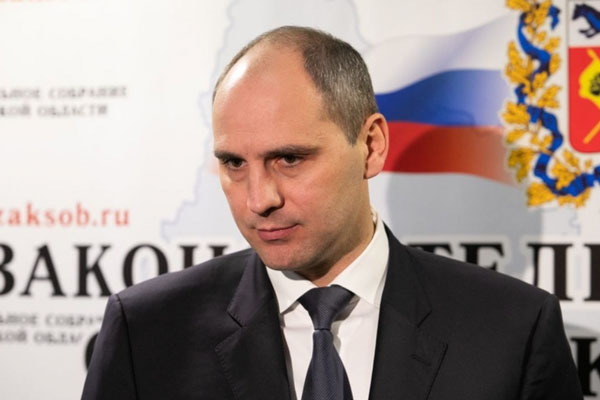 Оренбуржцы соболезнуют свердловчанам из-за назначения Паслера | Уральцы получают соболезнования в связи с назначением Паслера Оренбуржцы соболезнуют свердловчанам из-за назначения Паслера | Уральцы получают соболезнования в связи с назначением Паслера