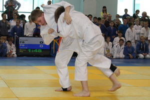 Начальник ГУ МВД России по Свердловской области Михаил Бородин посетил IV межрегиональный юношеский турнир по дзюдо