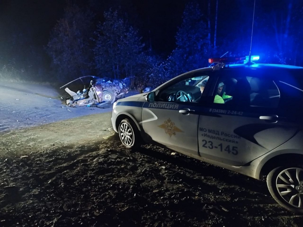 На севере Свердловской области водитель без прав устроил смертельное ДТП | На Урале водитель-недоучка погубил свою жену