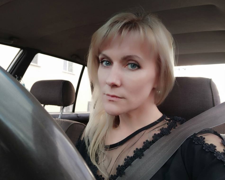 Убитая в Коркино таксистка оказалась старшей сестрой уральского драматурга | В Челябинской области убили сестру драматурга Убитая в Коркино таксистка оказалась старшей сестрой уральского драматурга | В Челябинской области убили сестру драматурга