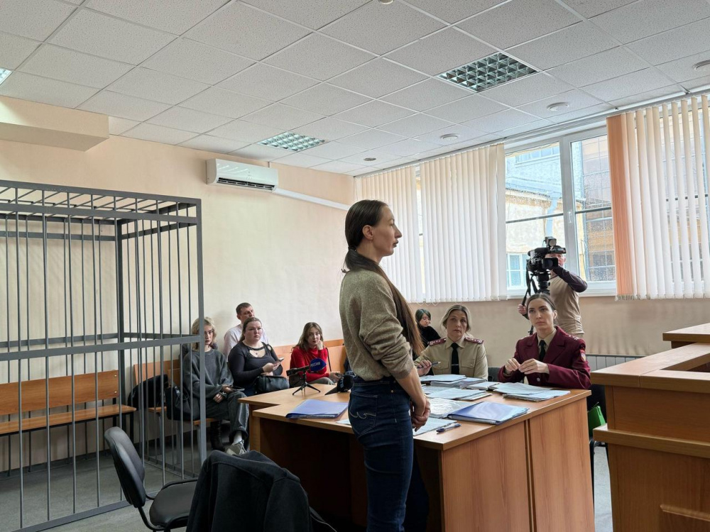 На Урале после отравления учеников закрыли пищеблок школы по решению суда  | Орджоникидзевский райсуд закрыл пищеблок в школе №178 Екатеринбурга