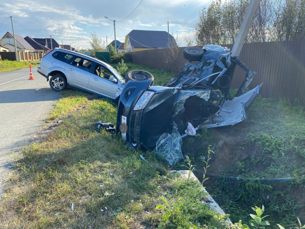 Три смертельные дорожные аварии произошло за сутки под Тюменью  | В Тюменской области за сутки случилось три смертельных ДТП 