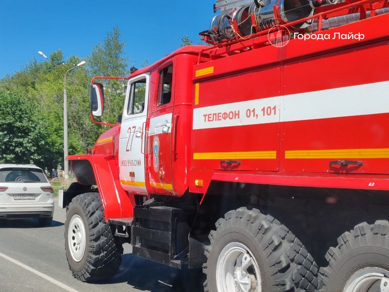 В Прикамье беспилотник террористов упал на жилой дом  | Жилой дом пострадал в Березниках из-за БПЛА 