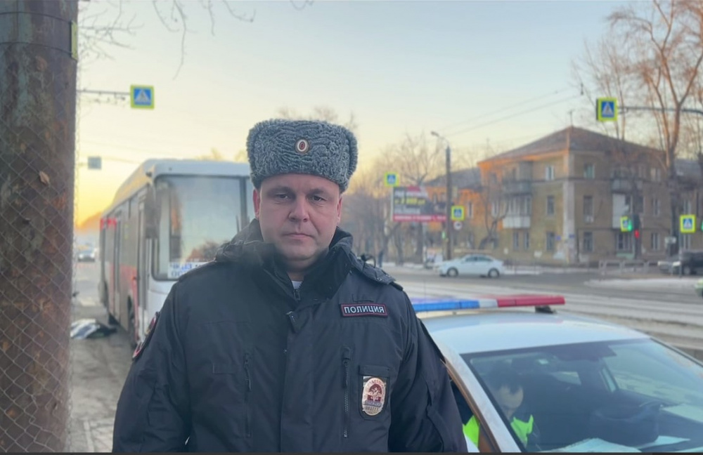 Автобус насмерть сбил женщину в Челябинске | В Челябинске автобус насмерть сбил женщину Автобус насмерть сбил женщину в Челябинске | В Челябинске автобус насмерть сбил женщину