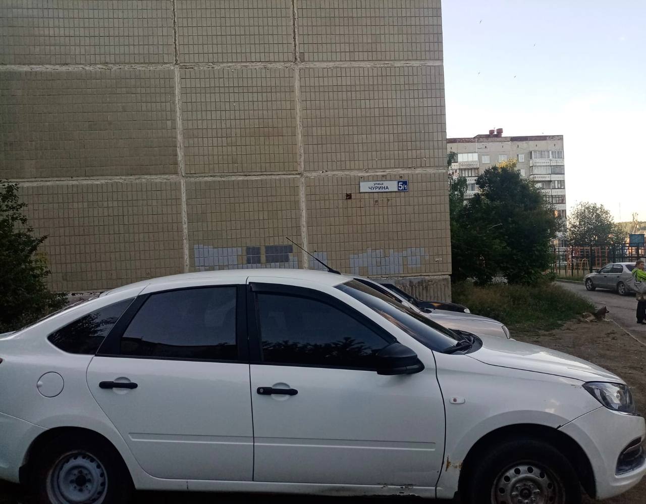 В Новоуральске должник выдал себя громкой музыкой из разыскиваемой машины В Новоуральске должник выдал себя громкой музыкой из разыскиваемой машины