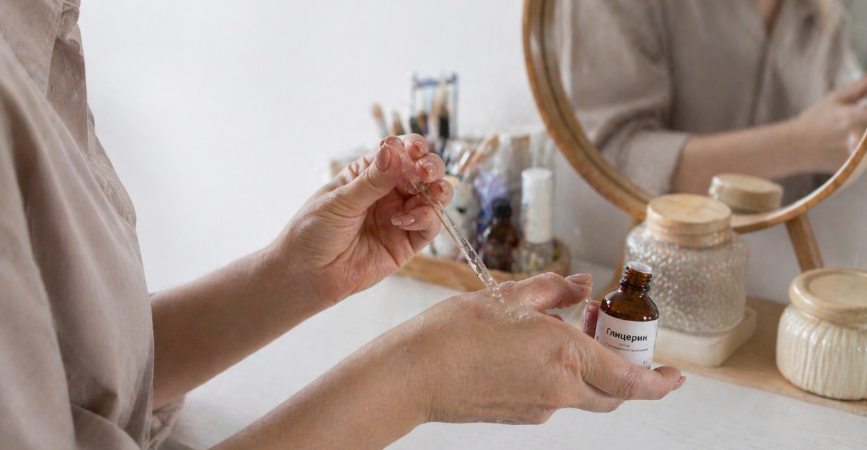 Мажу руки после душа — трещины затянулись за неделю: кожа стала мягче детской всего за 30 рублей