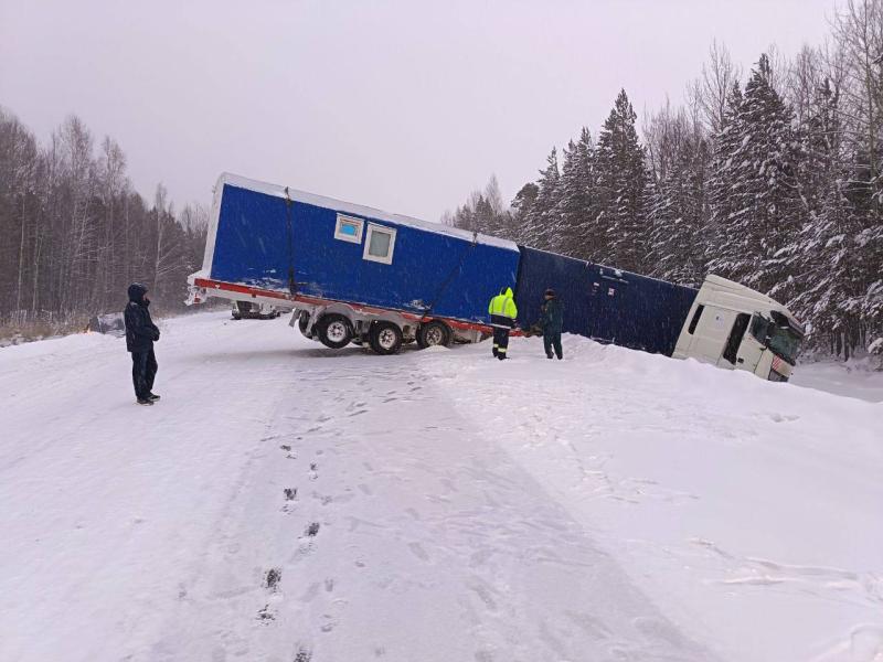 ДТП на 394-м км трассы Тюмень – Ханты-Мансийск: погибли ребёнок и мужчина | На трассе Тюмень – Ханты-Мансийск погибли мужчина и ребёнок ДТП на 394-м км трассы Тюмень – Ханты-Мансийск: погибли ребёнок и мужчина | На трассе Тюмень – Ханты-Мансийск погибли мужчина и ребёнок